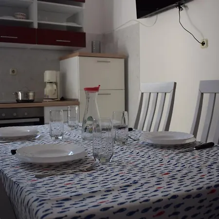 Apartments Regina 1067 * Rovinj